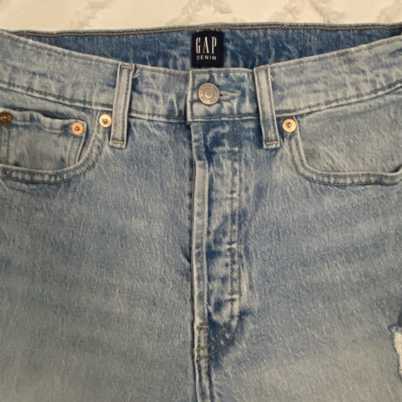 GAP High Rise Destructed Cheeky Straight Jeans (4/27) - Picture 5 of 10